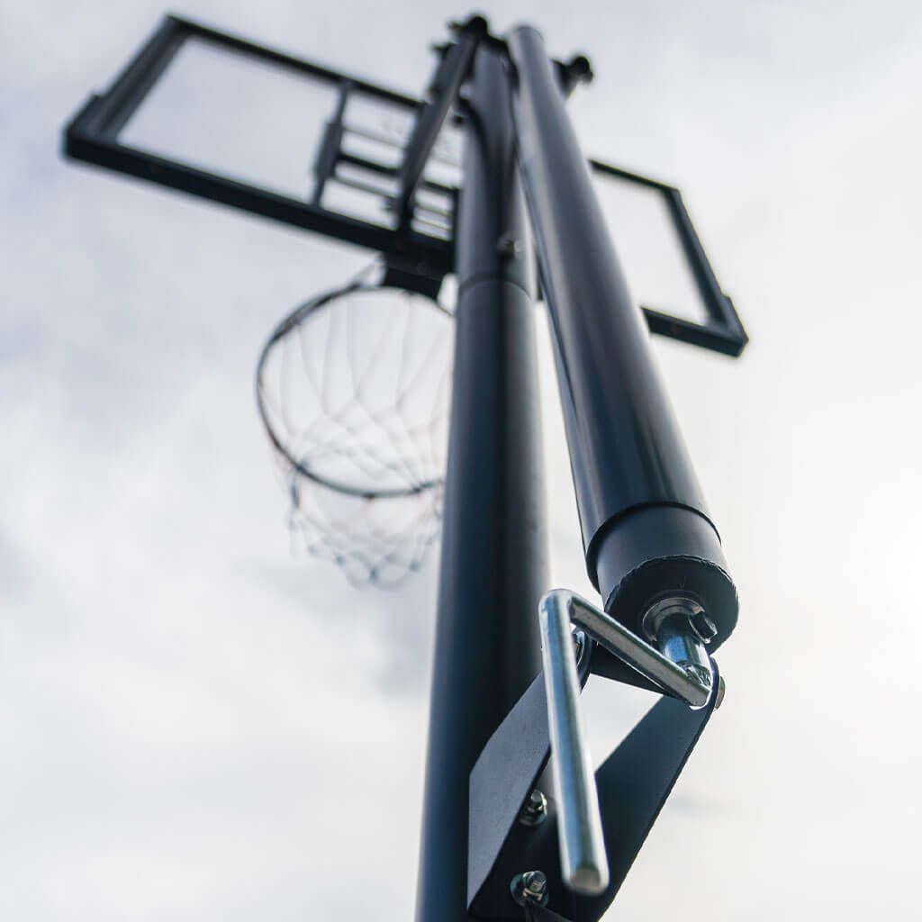 COURT CHAMP PORTABLE BASKETBALL HOOP MOBIILNE KORVPALLILAUD