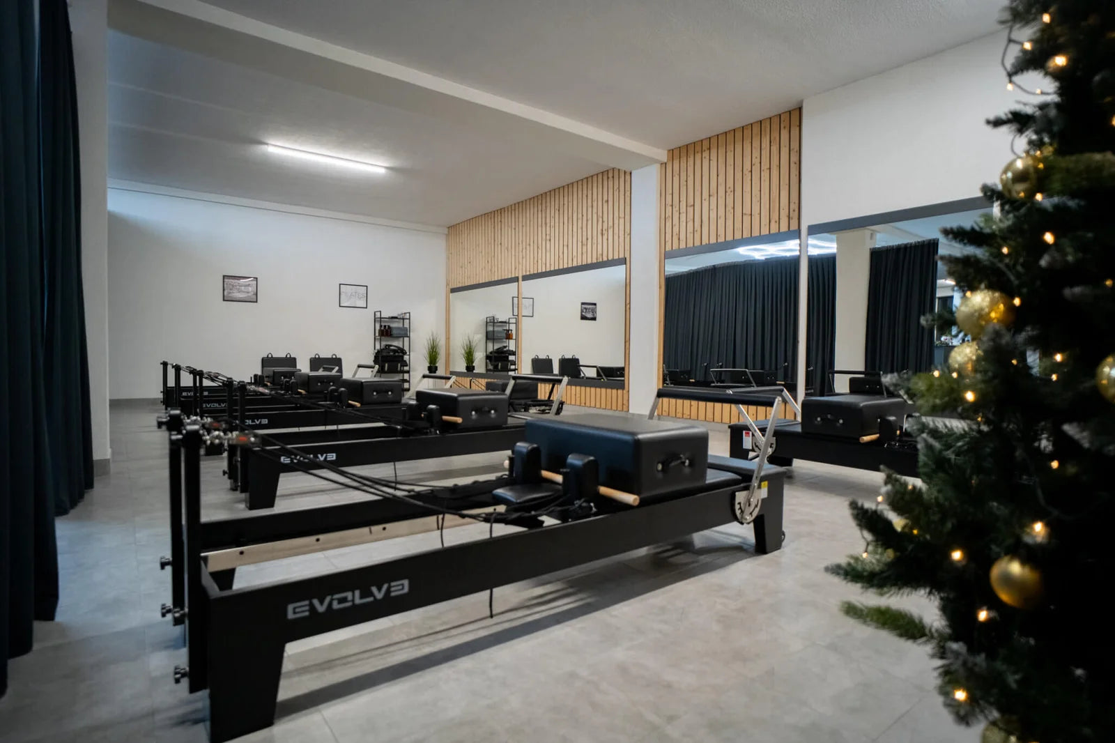 Evolve Prime Series Pilates Reformer (PR-020) - Trenniekspert