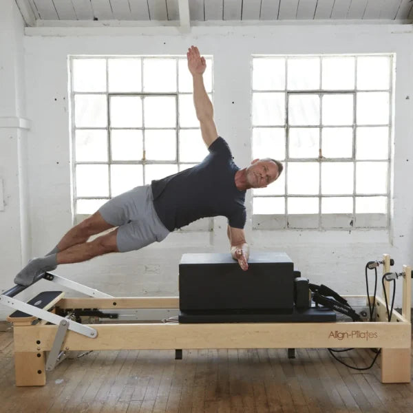 Align-Pilates M8-Pro Maple Wood Pilates Reformer koos pingiga - Trenniekspert