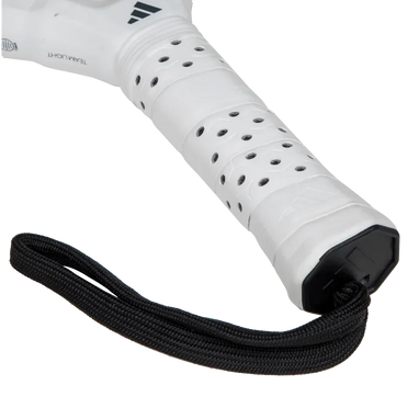 Adidas padelireket
      >
    </div></noscript>

<modal-opener class=